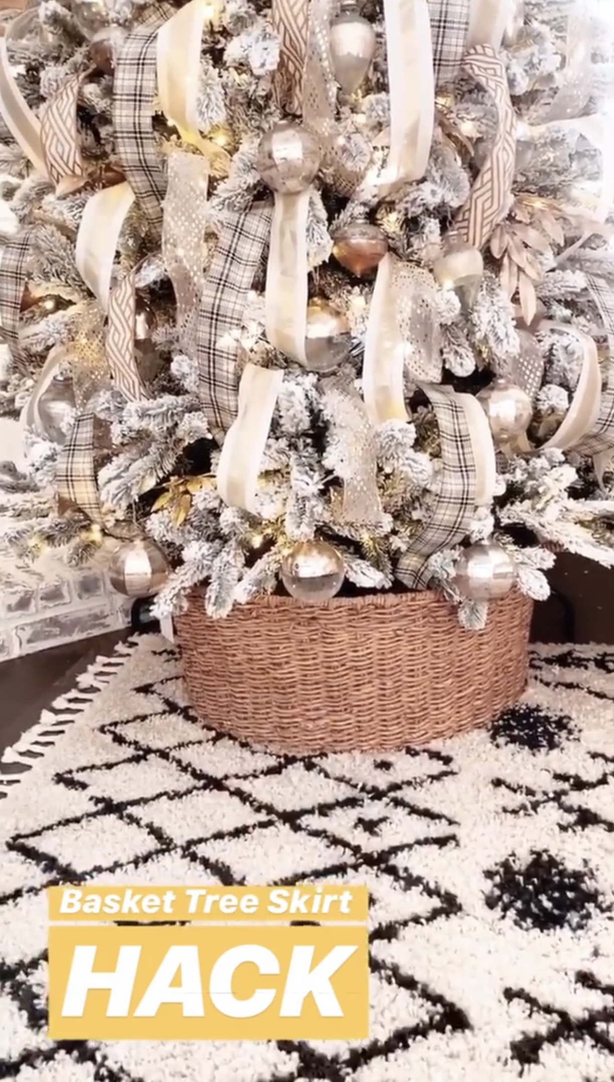 Christmas Tree Skirt Basket Hack